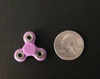 Mini Fidget Spinner, Hand Spinner, Small Desk Toy