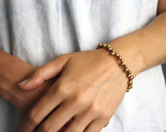 Pearl Bracelets Freshwater . Golden Pearl Bracelet . June Birthday Gift Jewelry . Simple Beaded Bracelet - California Collection