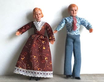 Concord Miniature Dollhouse Dolls Husband Wife Mother Father Rubber Heads Fabric Wrapped Limbs 1970s