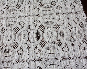 Antique Lace Table Runner Dresser Scarf Woven Lace 15" x 37"