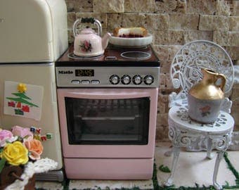 Dollhouse Miniature Shabby Pink Genuine Miele Stove with Working Lights and Sounds SO CUTE