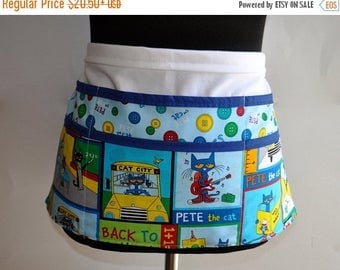 ON SALE Pete the Cat Teacher apron, Preschool Teacher apron, Classroom utility apron, Teacher apron, Kindergarten teacher apron, apron for t