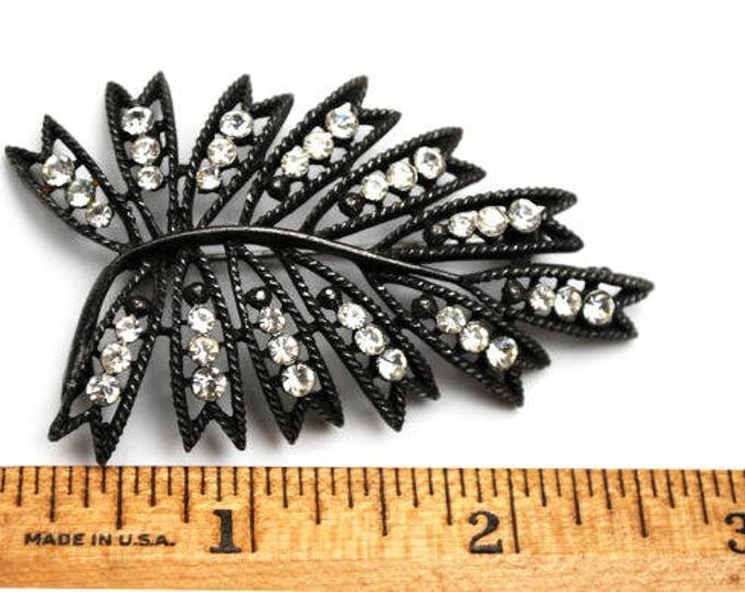 Weiss Leaf Brooch - Rhinestone - Japanned enameling - Floral FLower pin