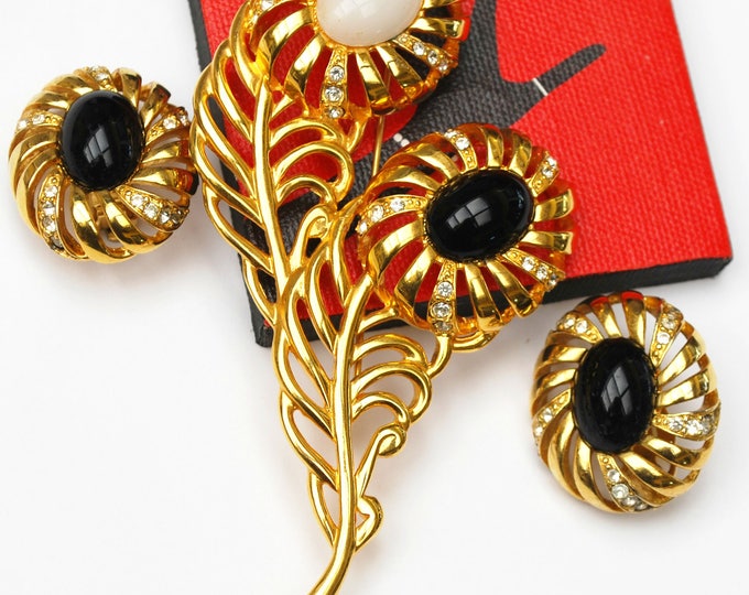 Flower brooch earrings Set - Signed Cindy Adams - Black white glass cabochon - Rhinestone - Yellow gold jewelry set