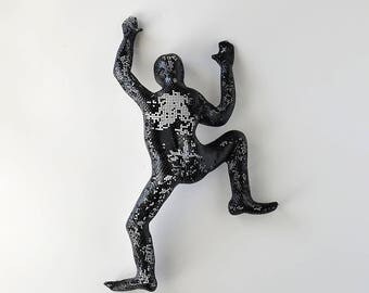 Climbing man sculpture, wire mesh sculpture, Hanging sculpture, Modern metal art - Black