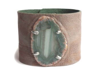 Leather bracelet cuff with agate greige and green