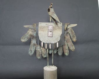 Scarecrow of the birds of paradise