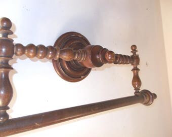 Antique French Turned Wood Towel Rail. Wall Mounted French Walnut Towel Rail. Bathroom Towel Rack. Ciel de lit. Bed Canopy. Circa 1880