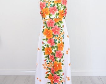 Vintage 1960's Ui-Maikai Empire Waist Hawaiian Maxi Dress