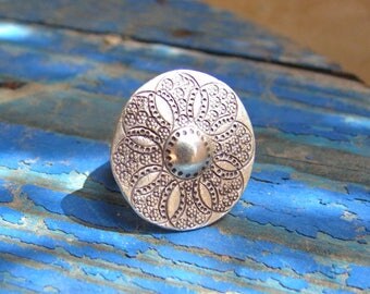 Sterling Silver ring. Silver Jewelry. Ethnic Jewelry. Silver ring. Silver jewelry. Ethnic jewelry.