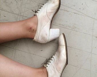 1910's 1920's Lace Up Heels