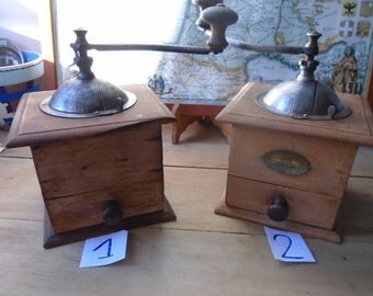 Coffee grinder wood PEUGEOT Frères - 20s - collection - kitchen decor