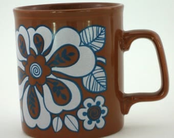 Vintage Staffordshire Kilncraft mug