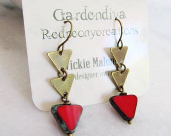 Silver Triangle earrings, Geometric Earrings, Two triangles, Red Cezch Bead, Modern, Arrow, Minimalist Earrings, Bohemian, Redeponycreations