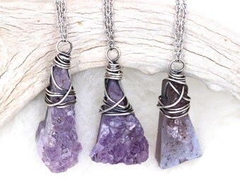 Raw Crystal Necklace Raw Amethyst Necklace Amethyst Pendant Amethyst Geode Raw Amethyst Cluster Necklace Natural Crystal Healing Crystals