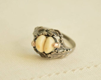 Art Deco Deer Teeth SILVER 835 Artisan Ring Size 9, Germany, 1930s