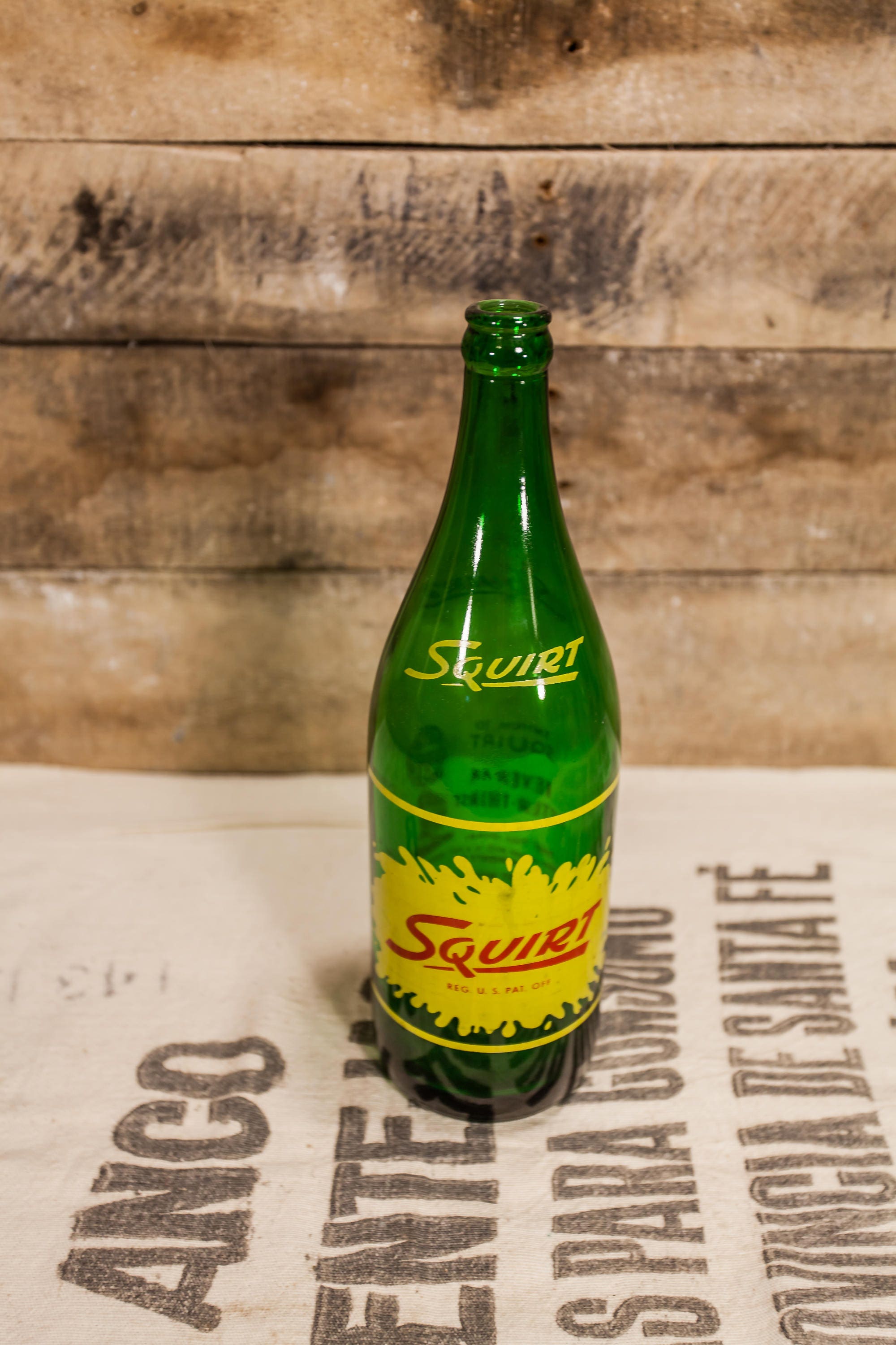 Vintage Squirt 1 Quart Soda Po