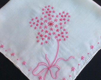 Vintage Embroidered Handkerchief, Floral Hankerchief, Pink Flower Hankie, Daisy Hanky
