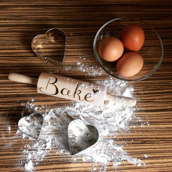 Personalised rolling pin. Large or small rolling pins baking
