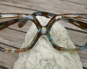 Something else: great eyeglass frame by silhouette
