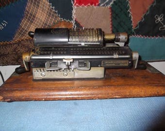 Antique rapid calculator co adding machine PHILADELPHIA PENNA