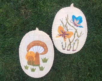 Raffia Mushroom Butterfly Oval Pair Wall Art Home Decor Vintage Retro Mid Century Kitsch Kitschy Boho Hippie Nature Scene Earthly Wildflower