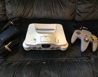Custom Retro White Distressed Nintendo 64 N64 Bundle