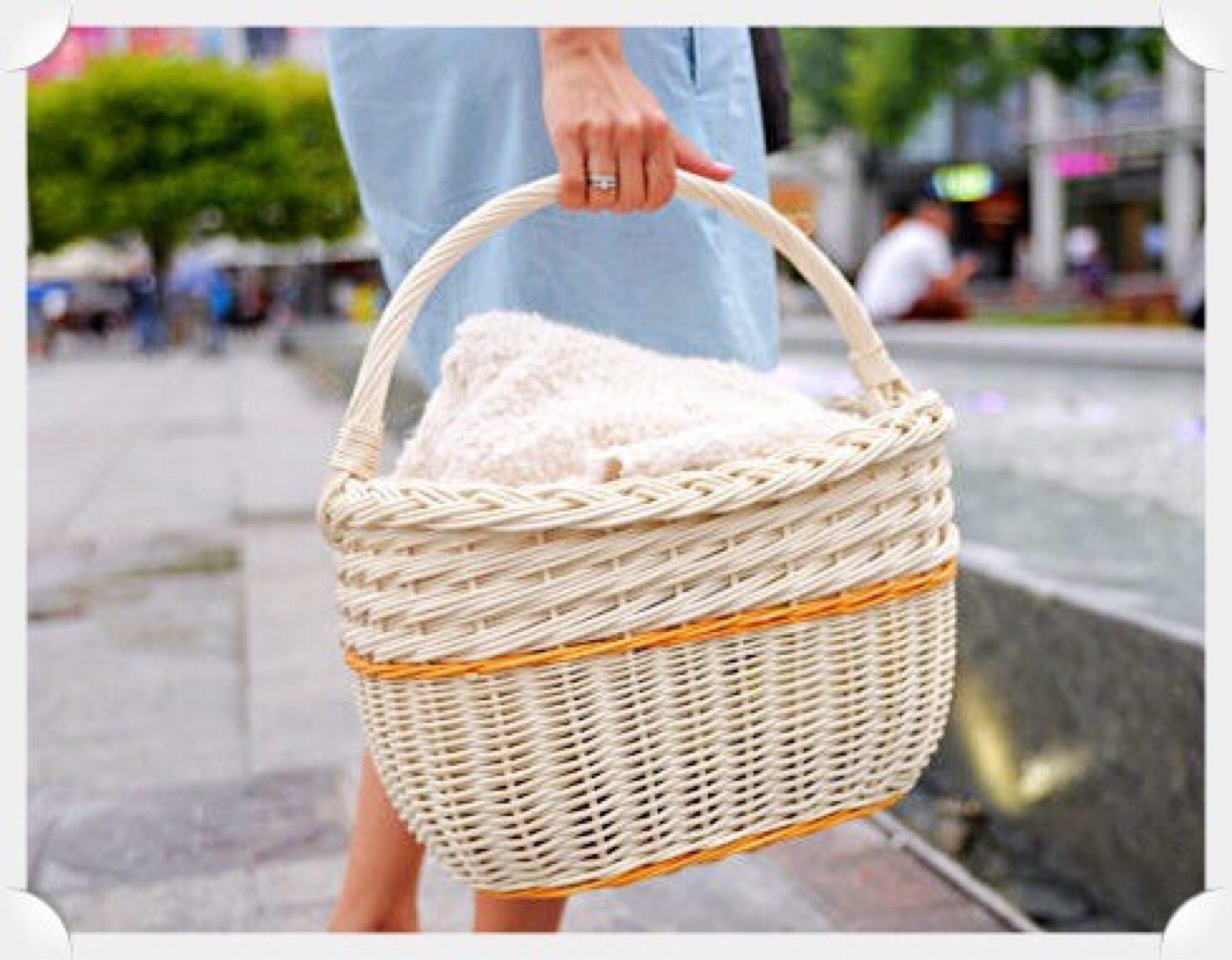 wicker tote basket