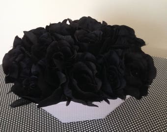 Black Roses in White