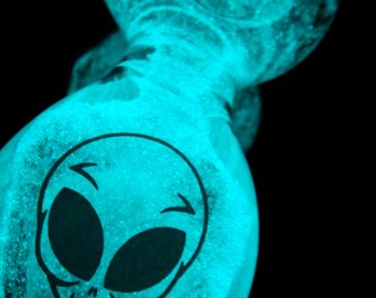 Alien Head Glowprint Chubby Flat Stem Pipe - Glow in the dark pipes * Pipes * Unique Pipes * Trippy Pipes * Sexy Pipes * Heady Glass Pipes