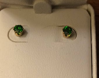 Natural Russian Chrome Diopside 14k Gold Filled Stud Earrings 4mm