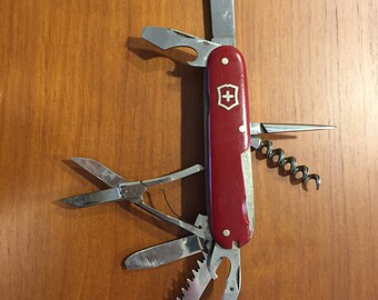 1940s Victorinox Pre Huntsman Armee Suisse Swiss Army Knife