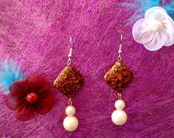 Brown Pearl Earrings