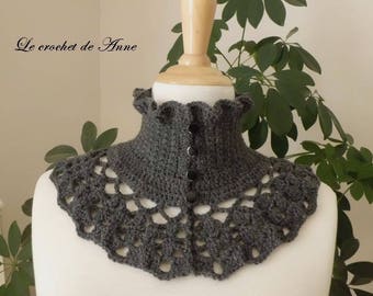 Dark gray neck circumference of Victorian style!