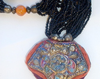 Ethnic necklace TAHOLI! metal beads bells wool