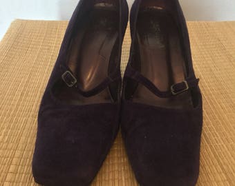 Vintage purple suede Carvela shoes.