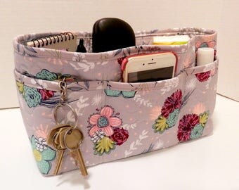 Quilted Purse Organizer Insert With Enclosed Bottom Large - Gray Floral