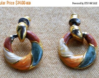 ON SALE Colorful Enamel Door knocker Pierced Earrings, Small, Gold, Green, Peach, Beige, Vintage (AC17)