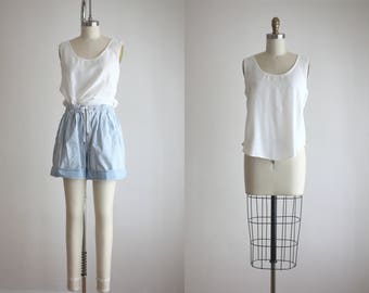 eggshell tank