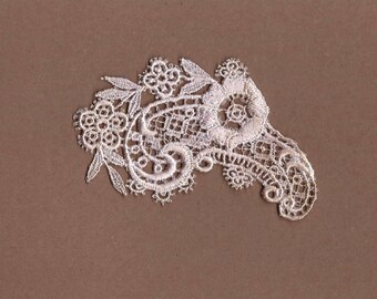 Hand Dyed Venise Lace Applique Edwardian Floral Paisley Aged Blush