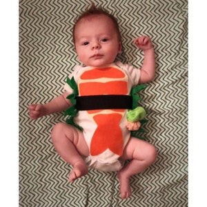 Buyer photo KissOnTheChic, who reviewed this item with the Etsy app for iPhone.