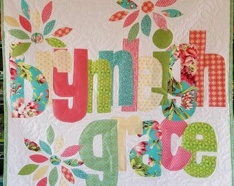 The Original Personalized Quilt 40 x 40, Baby Quilt, Raw Edge Applique Quilt, Name Quilt CC4040
