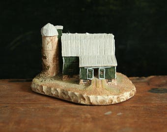 Miniature Barn by Andre Lagendyk
