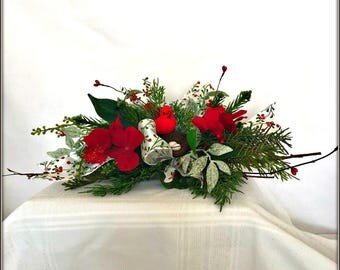 Christmas Table Centerpiece, Small Floral Cardinal Christmas Holiday Table Swag Centerpiece, Small Table Arrangement, Cardinal Bird