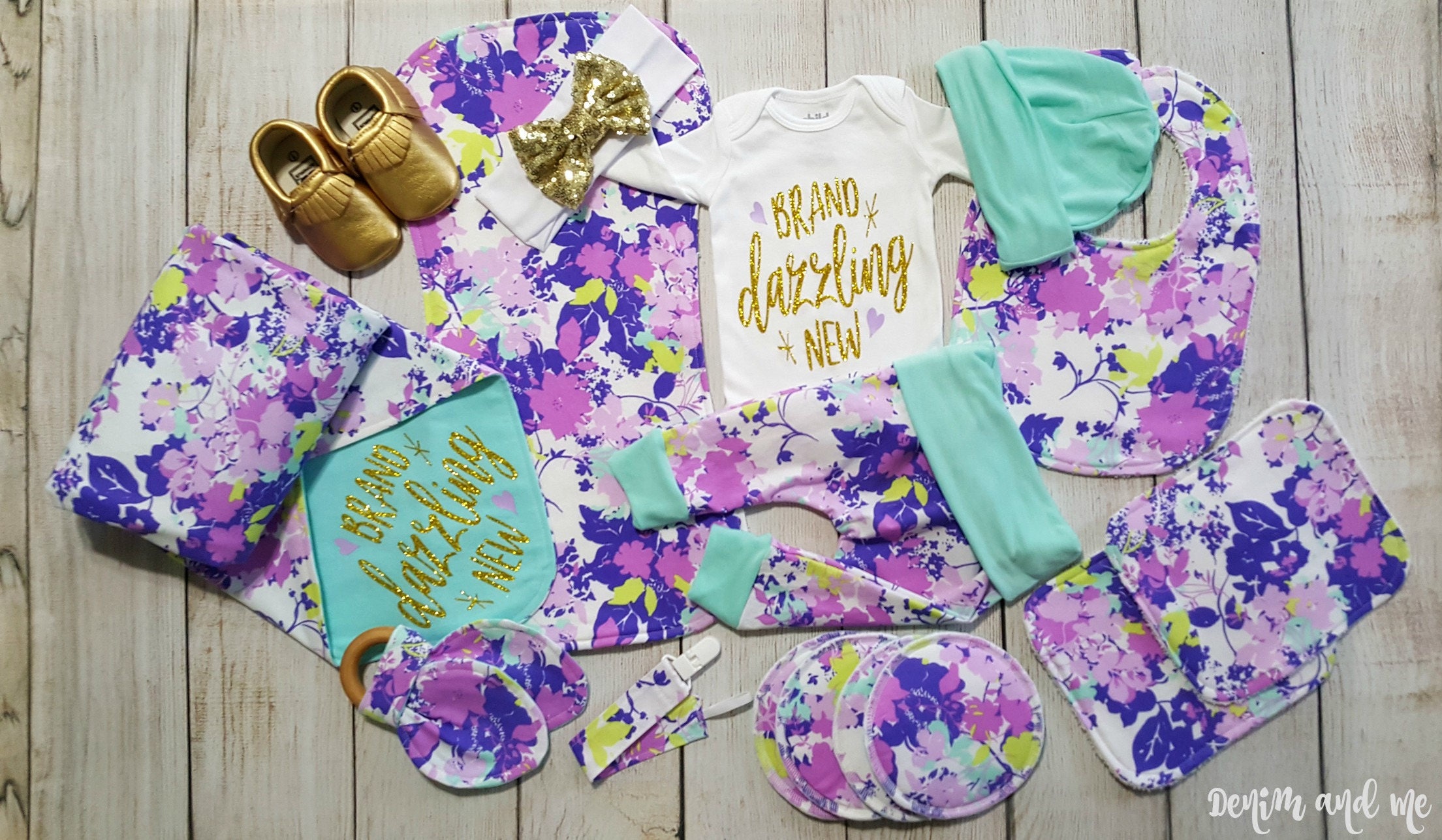 Baby Girl Brand Dazzling New Onesie Gift Set Purple Floral