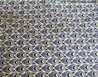 Fabric coupon Navy and green peacock feathers 70 x 50 cm
