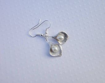 Silver plated lilies bridal wedding evening bridal wedding earrings pearls Calla