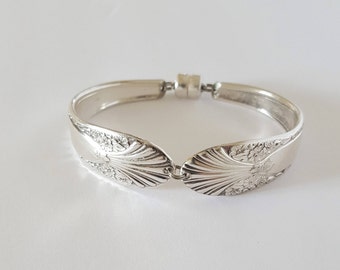Jewelry Spoon Bracelet Antique Silver Plate Vintage Spoon Bridesmaid Gifts International Silver Radiance Repurposed Upscaled Spoon Jewelry