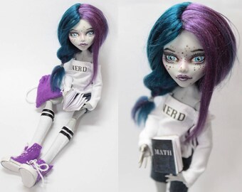 Violet nerd girl - OOAK monster high doll custom