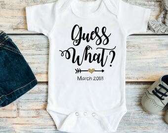 Guess what bodysuit - Baby announcement grandparent - Baby announcement husband - Hospital baby outfit - Hello world bodysuit - New baby